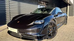 Tiefschwarzmetallic Gebraucht 2022 Porsche Taycan Cross Turismo Kombi | 66.939 € (Fairer Preis)