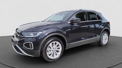 Deep black Gebraucht 2024 VW T-Roc Style SUV | 30.340 € (Fairer Preis)