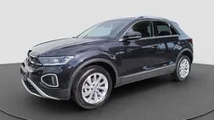 Deep black Gebraucht 2024 VW T-Roc Style SUV | 30.340 € (Fairer Preis)
