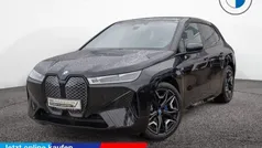 Schwarz Gebraucht 2024 BMW iX Performance SUV | 54.900 € (Superpreis)