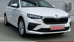 Weiß Gebraucht 2024 Skoda Scala Kleinwagen | 22.170 € (Fairer Preis)