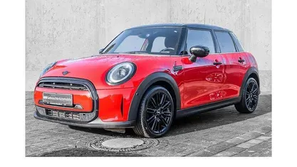 Chili red Gebraucht 2022 Mini Cooper Kleinwagen | 16.995 € (Superpreis)