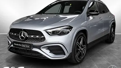 Usata Mercedes GLA180 AMG 136 CV (100 kW) 2025 Argento SUV