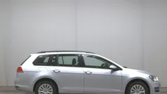 Reflexsilber metallic Gebraucht 2016 VW Golf VII Trendline Kombi | 6.990 € (Superpreis)