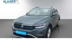 Petroleum blue (metallic) Gebraucht 2023 VW T-Roc Life SUV | 28.490 € (Superpreis)
