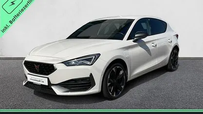 Gebraucht Cupra Leon 204 PS (150 kW) 2022 Candy weiss (weiß) Limousine