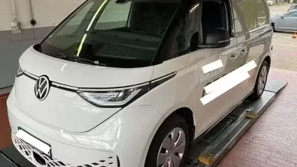 Gebraucht VW ID. Buzz 150 kW (204 PS) 2023 Weiß Van / Kleinbus