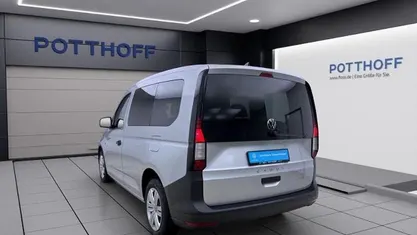 Gebraucht VW Caddy Basis 114 PS (83 kW) 2022 Van / Kleinbus