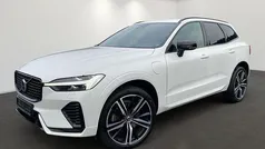 Weiß (crystal white) Gebraucht 2021 Volvo XC60 R-Design SUV | 44.990 € (Guter Preis)