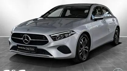 Gebraucht Mercedes A180 Progressive 136 PS (100 kW) 2023 Iridiumsilber metallic Limousine