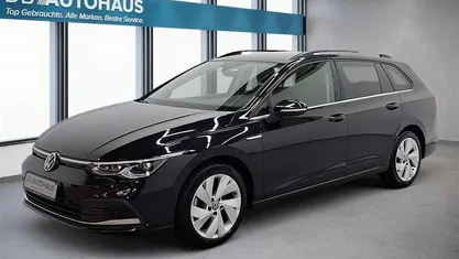 Gebraucht VW Golf VIII Business 150 PS (110 kW) 2022 Kombi