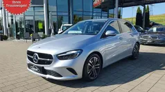Metalliclack hightechsilber Gebraucht 2024 Mercedes B180 Van / Kleinbus | 30.850 € (Superpreis)