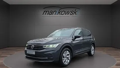 Grau Gebraucht 2022 VW Tiguan SUV | 28.749 € (Fairer Preis)