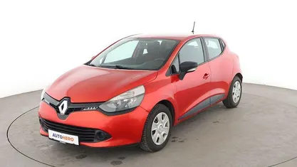 Rot Gebraucht 2015 Renault Clio IV Expression Limousine | 7.690 € (Fairer Preis)