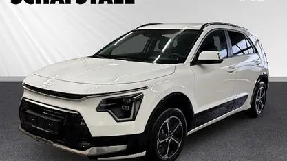 Weiss (schneeweiß) Neu 2026 Kia Niro Comfort SUV | 29.797 € (Fairer Preis)
