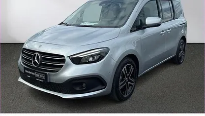 Gebraucht 2024 Mercedes T180 Progressive Van / Kleinbus | 31.450 € (Fairer Preis)