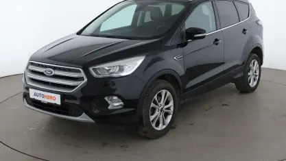 Gebraucht Ford Kuga Titanium 150 PS (110 kW) 2018 Schwarz SUV