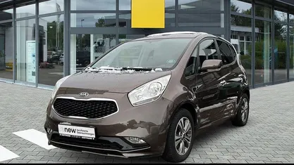 Beige Gebraucht 2015 Kia Venga DREAM-TEAM Edition Kleinwagen | 8.990 € (Fairer Preis)
