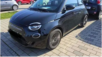 Gebraucht Fiat 500e Icon 69 kW (95 PS) 2023 Schwarz Kleinwagen
