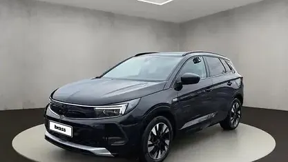 Diamant schwarz (metallic) Gebraucht 2022 Opel Grandland X Ultimate SUV | 22.950 € (Fairer Preis)