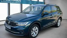 Blau Gebraucht 2023 VW Tiguan Life SUV | 31.990 € (Guter Preis)