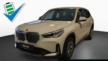 Weiß Gebraucht 2023 BMW iX1 Performance SUV | 33.450 € (Guter Preis)