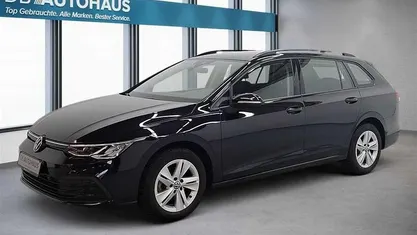 Gebraucht VW Golf VIII Life 110 PS (80 kW) 2023 Kombi