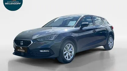 Second-hand Seat Leon 150 CP (110 kW) 2025 Gri Berlinǎ