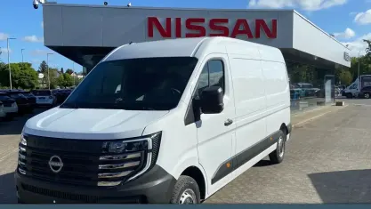 Neu Nissan Interstar N-Connecta 110 PS (80 kW) 2026 Weiß Van