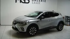 Grau Gebraucht 2023 Renault Captur Techno SUV | 20.999 € (Fairer Preis)