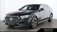 Lack obsidianschwarz Gebraucht 2024 Mercedes E450 Avantgarde Kombi | 66.670 € (Superpreis)