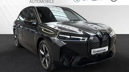 Begagnad BMW iX Sport Line 384 kW (523 HK) 2024 Grå SUV