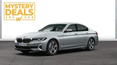 Grau Gebraucht 2021 BMW 530e Luxury Line Limousine | 35.890 € (Fairer Preis)