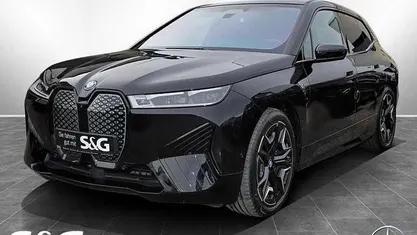 Gebraucht 2023 BMW iX Executive SUV | 69.990 € (Guter Preis)