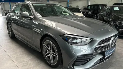 Gebraucht Mercedes C200 Premium 204 PS (150 kW) 2024 Grau Kombi