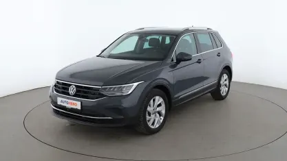 Gebraucht VW Tiguan Move 150 PS (110 kW) 2023 Grau SUV