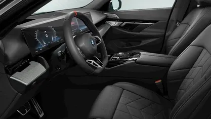 Gebraucht BMW i5 M Sport 442 kW (601 PS) 2024 Black sapphire metallic Limousine