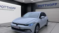 Gebraucht 2023 VW Golf VIII Life Limousine | 23.777 € (Fairer Preis)