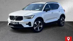 Weiß Gebraucht 2024 Volvo XC40 Ultra SUV | 39.400 € (Fairer Preis)