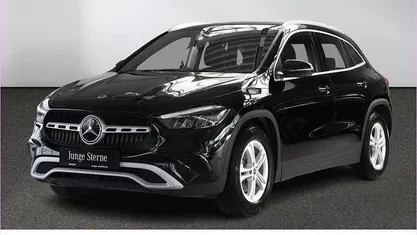 Gebraucht Mercedes GLA200 163 PS (119 kW) 2024 SUV