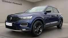 Blau Gebraucht 2020 VW T-Roc Sportline SUV | 25.900 € (Fairer Preis)