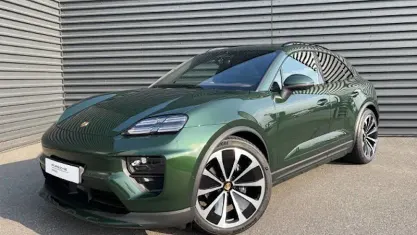 Gebraucht Porsche Macan 4 Electric 300 kW (408 PS) 2026 Grün SUV