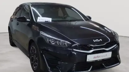 Gebraucht Kia Ceed GT GT-Line 136 PS (100 kW) 2023 Zilinaschwarz metallic Limousine