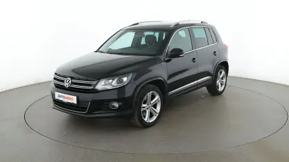 Gebraucht VW Tiguan LOUNGE 160 PS (117 kW) 2015 Schwarz SUV