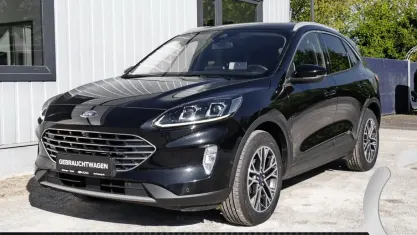 Usado Ford Kuga Titanium X 190 HP (139 kW) 2023 Preto SUV