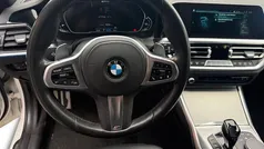 Weiss Gebraucht 2020 BMW 330e M Sport Kombi | 28.450 € (Fairer Preis)