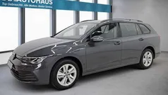 Gebraucht 2022 VW Golf VIII Life Kombi | 22.460 € (Fairer Preis)