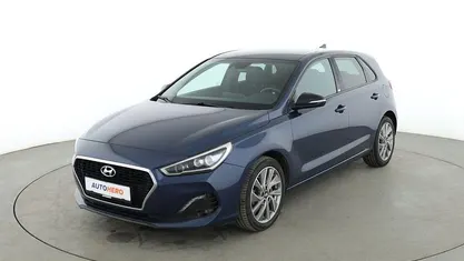 Blau Gebraucht 2018 Hyundai i30 Passion Plus Limousine | 11.640 € (Fairer Preis)