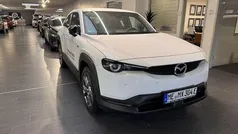 Weiß Gebraucht 2023 Mazda MX30 Exclusive-Line SUV | 18.490 € (Guter Preis)