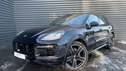 Tiefschwarzmetallic Gebraucht 2022 Porsche Cayenne SUV | 79.750 € (Fairer Preis)